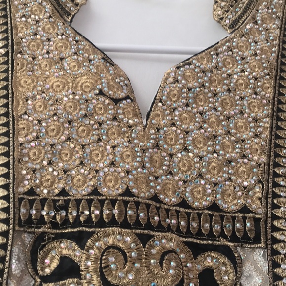 Dress - Picture 2 of 7